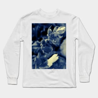 Furry petals Long Sleeve T-Shirt